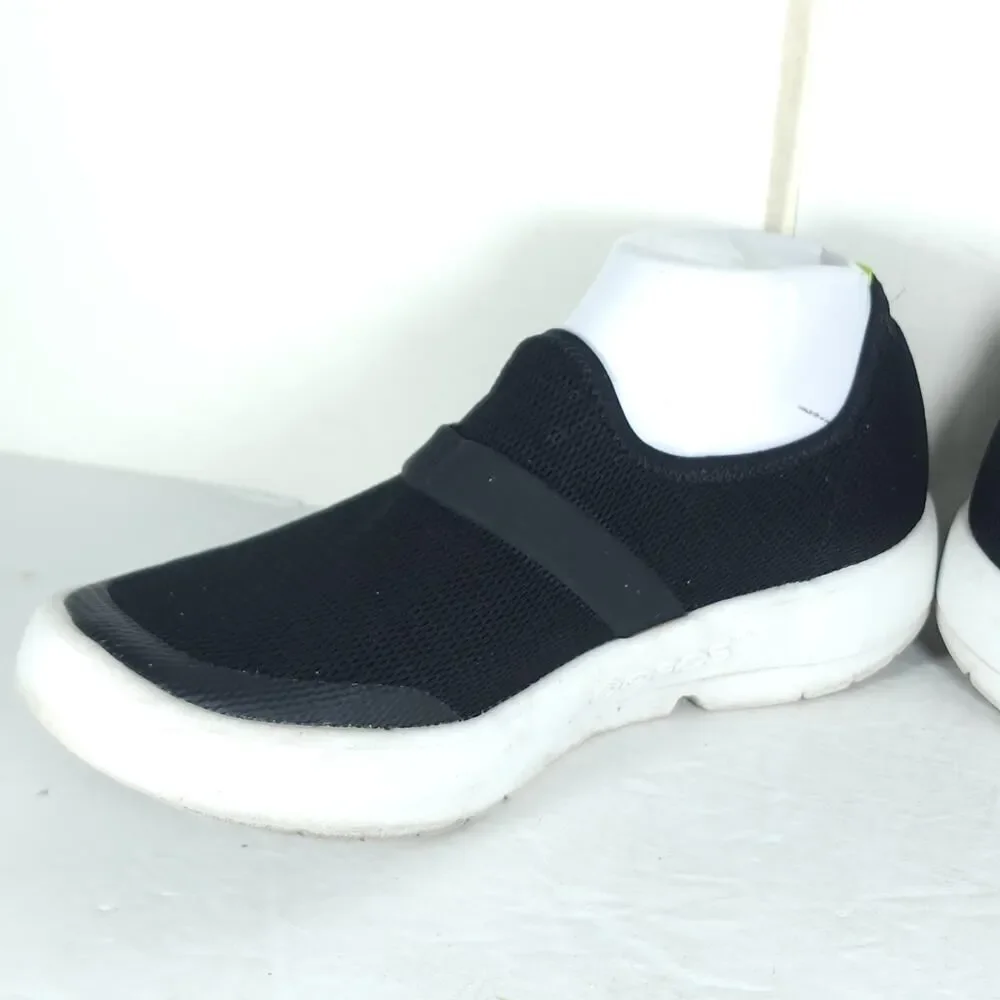 Oofos Women's OOmg EeZee Recovery US 10 Mesh Black Slip On Low Sneakers Shoes